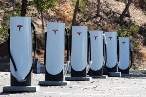 tesla-ve-credit-suisse-duserken-wells-fargo-viasat-ve-box-yukseldi-u1STRVgR.jpg