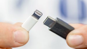 applea-bir-usc-c-darbesi-daha-avrupadan-sonra-bir-ulke-daha-usb-c-diyor-6Qw3DaJS.jpg