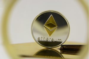 balinalar-dususe-karsin-ethereum-biriktirmeye-devam-ediyor-cZ4Wi1sS.jpg