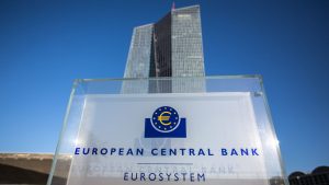 ecb-bas-ekonomisti-enflasyonda-zirve-noktasina-gelindi-faiz-artirimi-gerekli-s48wRJNd.jpg