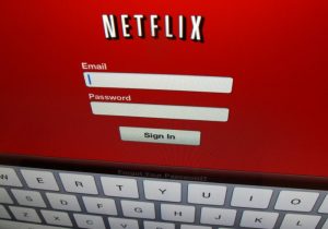 netflix-gelir-raporu-beklentileri-karsilamadi-q4-toplam-gelir-beklentiyi-asti-ixOQ5BD9.jpg