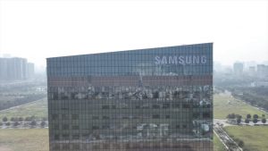 samsung-berbat-gecmesi-beklenen-2023-yili-icin-acil-durum-plani-hazirliginda-yKEEQS45.jpg